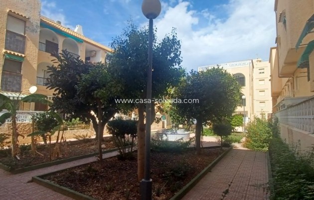 Resale - Bungalow - Torrevieja - Costa Blanca