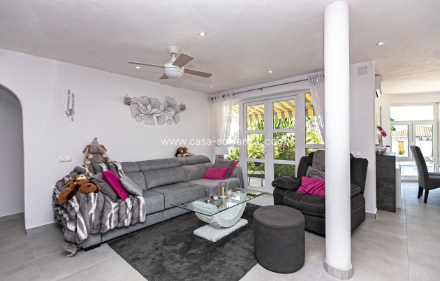 Revente - Villa - Campoamor - Lomas de Don Juan