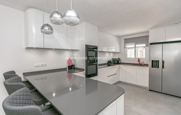 Revente - Villa - Campoamor - Lomas de Don Juan