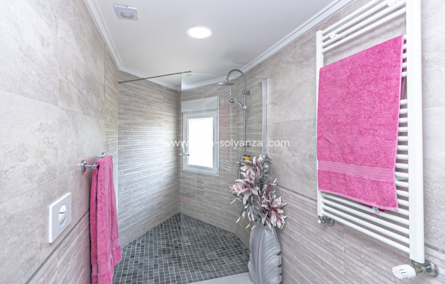 Revente - Villa - Campoamor - Lomas de Don Juan