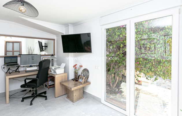 Revente - Villa - Campoamor - Lomas de Don Juan