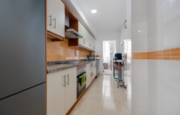 Revente - Appartement - Torrevieja - Centro - Muelle Pesquero