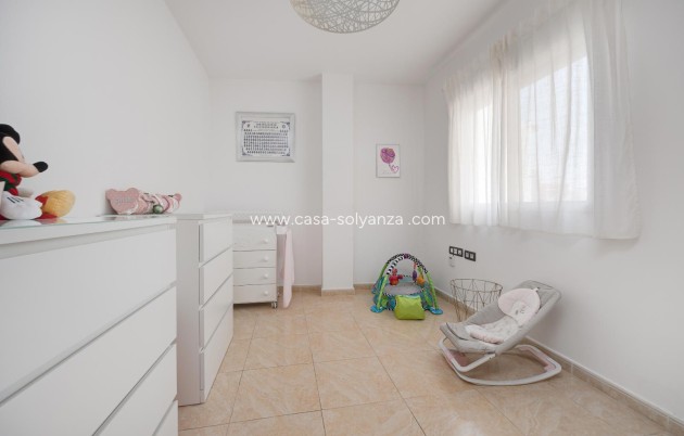 Revente - Appartement - Torrevieja - Centro - Muelle Pesquero
