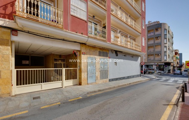Revente - Appartement - Torrevieja - Centro - Muelle Pesquero