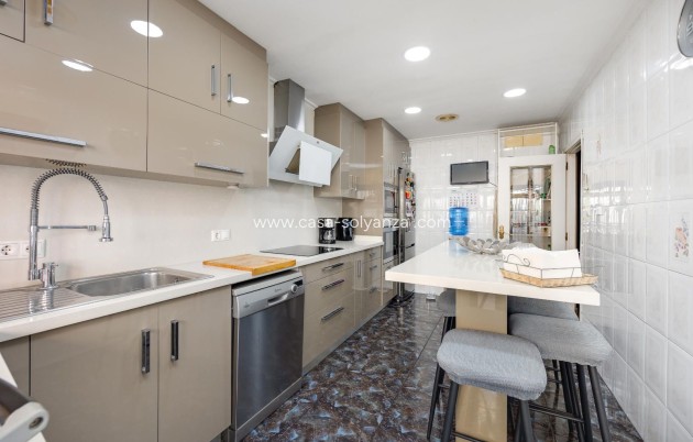 Revente - Appartement - Torrevieja - Centro - Muelle Pesquero