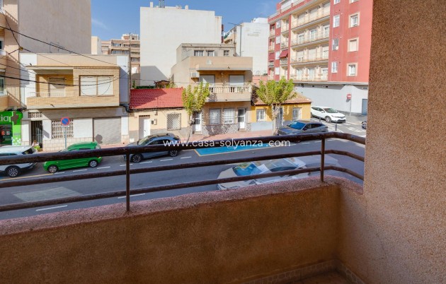 Revente - Appartement - Torrevieja - Centro - Muelle Pesquero