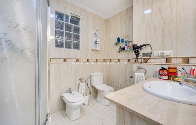 Revente - Appartement - Torrevieja - Centro - Muelle Pesquero