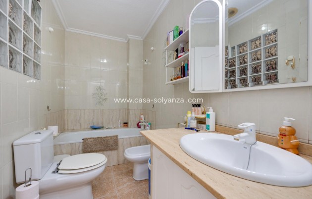 Revente - Appartement - Torrevieja - Centro - Muelle Pesquero