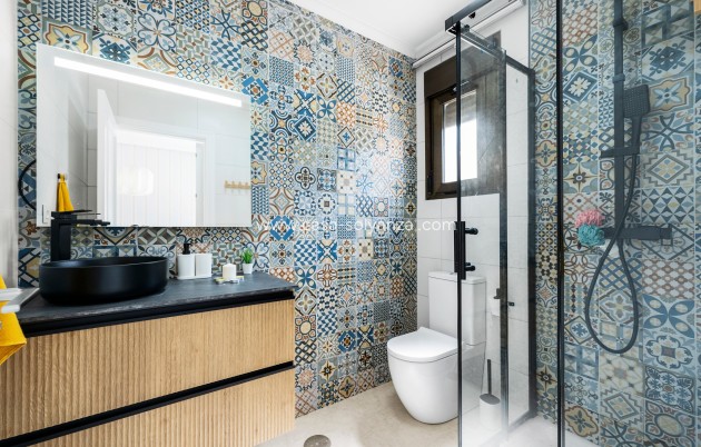 Herverkoop - Herenhuis - San Miguel de Salinas