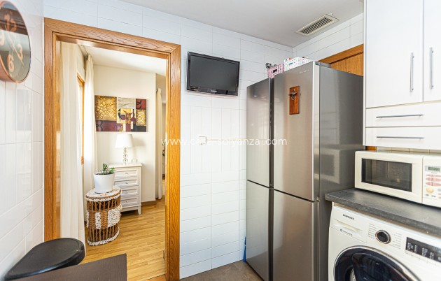 Reventa - Apartamento / piso - Torrevieja