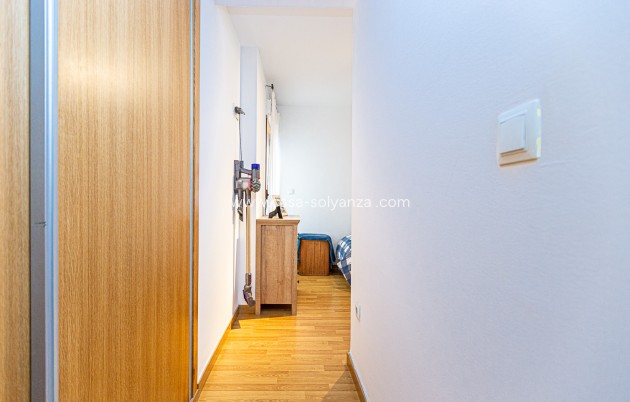 Reventa - Apartamento / piso - Torrevieja