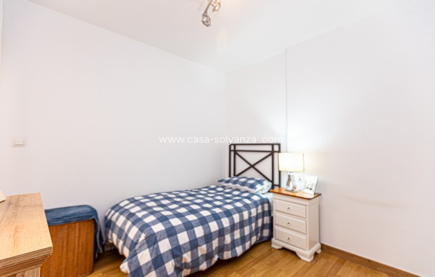 Reventa - Apartamento / piso - Torrevieja