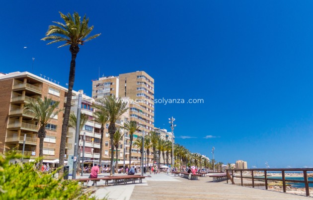 Reventa - Apartamento / piso - Torrevieja