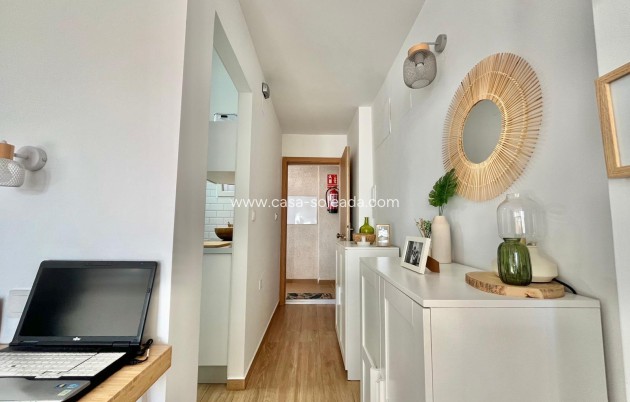 Resale - Apartment / flat - Torrevieja - Calas Blanca