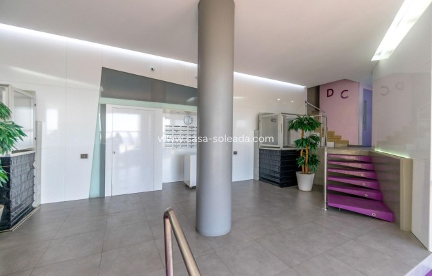 Wiederverkauf - Wohnung - Torrevieja - Playa del Cura