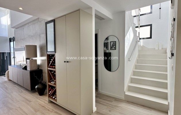 Revente - Villa - Orihuela Costa - Lomas de Cabo Roig