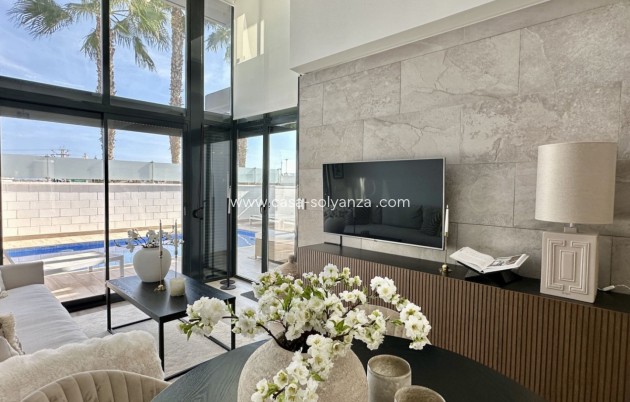 Revente - Villa - Orihuela Costa - Lomas de Cabo Roig