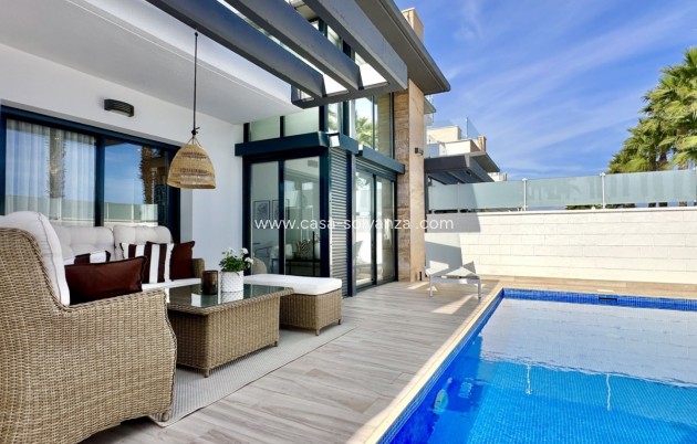 Revente - Villa - Orihuela Costa - Lomas de Cabo Roig