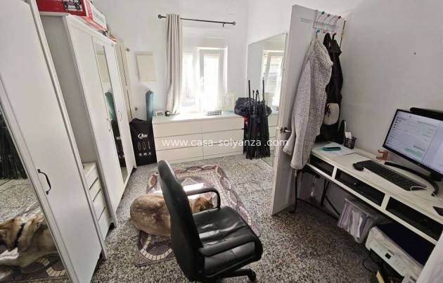 Revente - Maison de ville - Pinoso