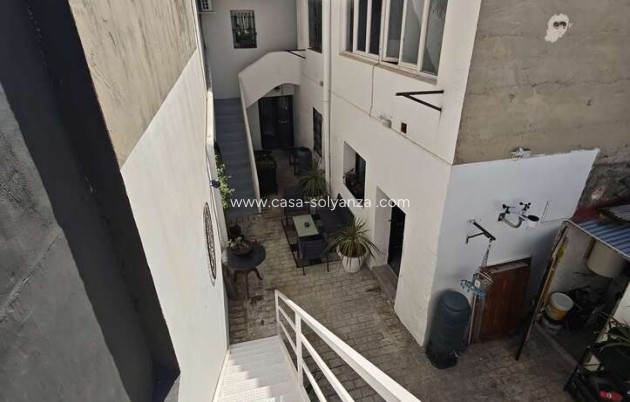 Revente - Maison de ville - Pinoso