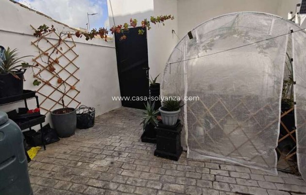 Revente - Maison de ville - Pinoso