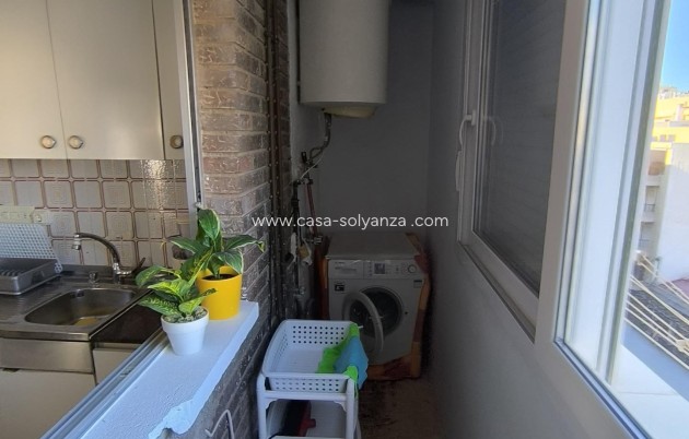 Resale - Apartment / flat - Torrevieja - Las Piscinas Naturales