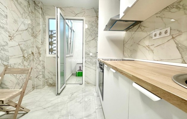 Revente - Appartement - Torrevieja - Playa del Cura