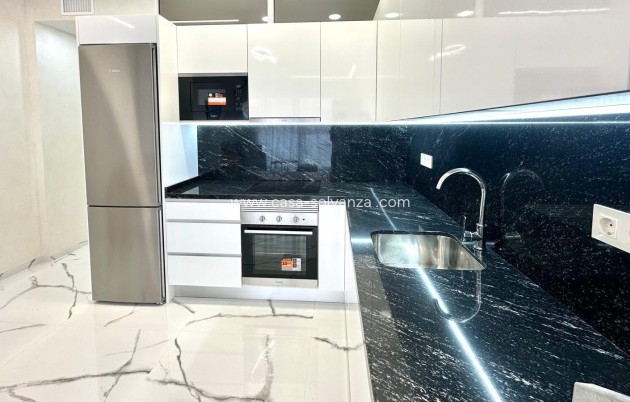 Revente - Appartement - Torrevieja - Playa del Cura