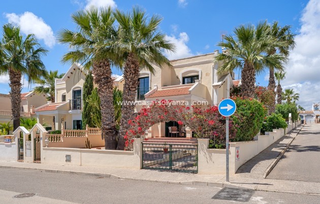Revente - Villa - Orihuela Costa - Costa Blanca