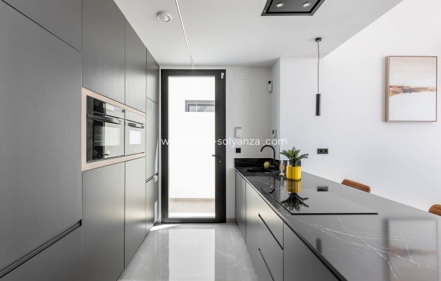 Revente - Villa - El Chaparral - Inland