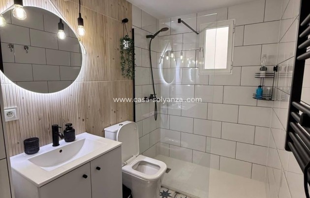 Reventa - Apartamento / piso - Torrevieja - Center