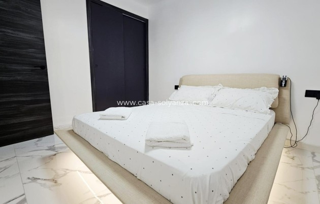 Revente - Appartement - Torrevieja - Acequion