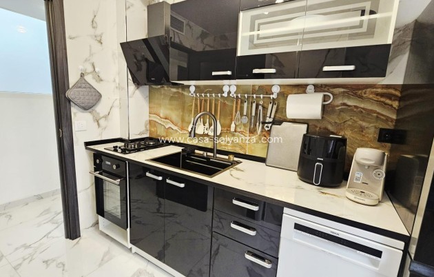 Revente - Appartement - Torrevieja - Acequion