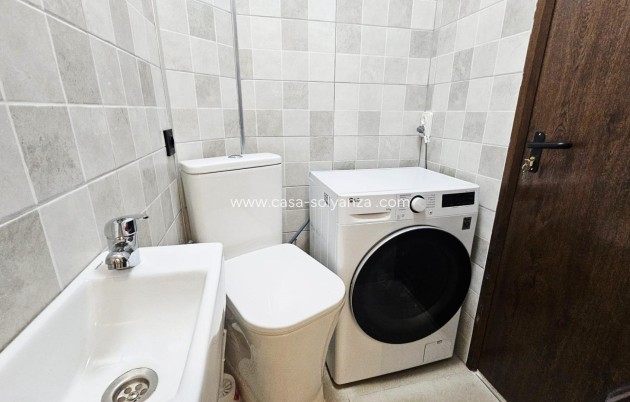 Revente - Appartement - Torrevieja - Acequion