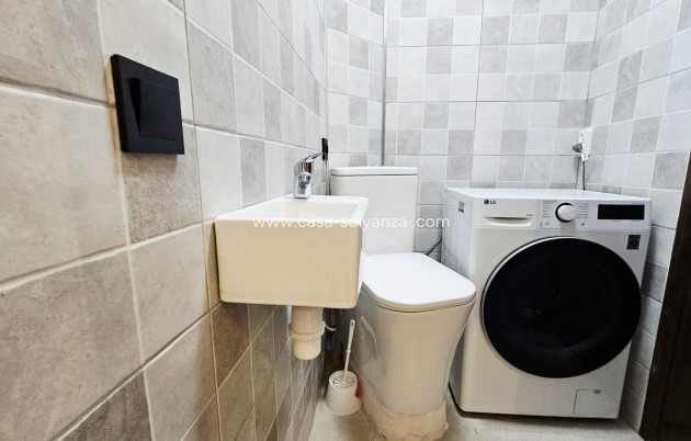 Revente - Appartement - Torrevieja - Acequion