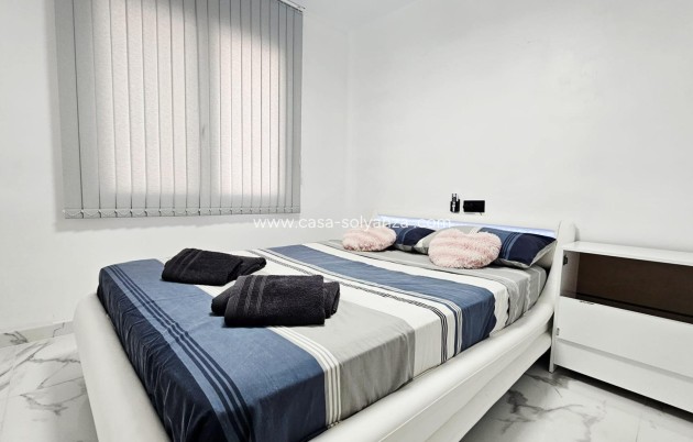 Revente - Appartement - Torrevieja - Acequion