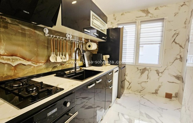 Revente - Appartement - Torrevieja - Acequion