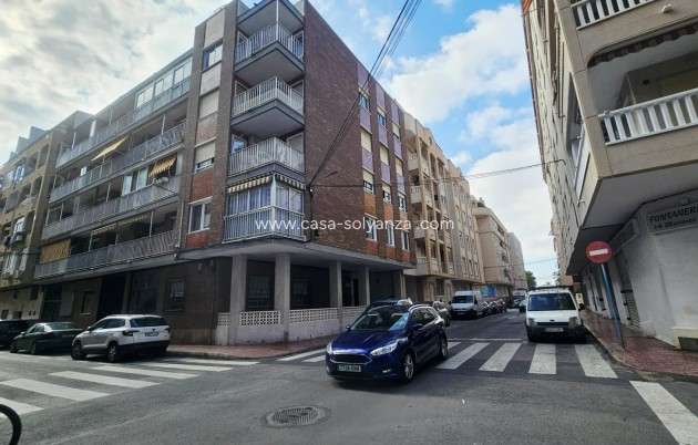 Revente - Appartement - Torrevieja - Acequion