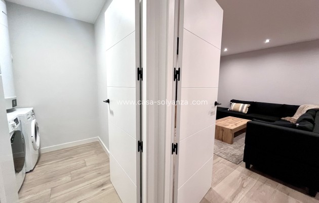 Revente - Villa - Punta Prima - Costa Blanca