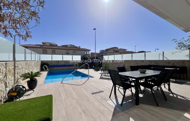 Revente - Villa - Punta Prima - Costa Blanca