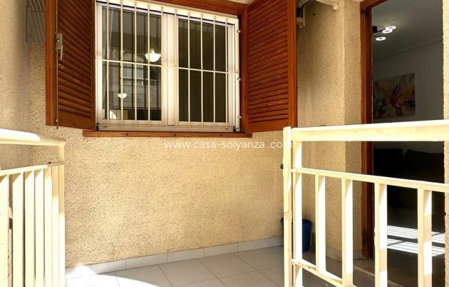 Revente - Appartement - Torrevieja - Acequion