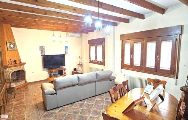 Resale - Villa - Pinoso - Center
