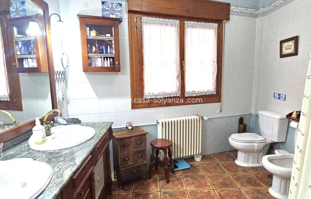 Resale - Villa - Pinoso - Center