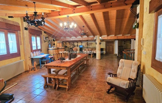 Resale - Villa - Pinoso - Center