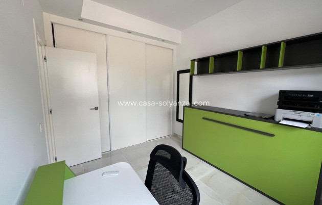 Revente - Villa - Orihuela Costa - Lomas de Cabo Roig