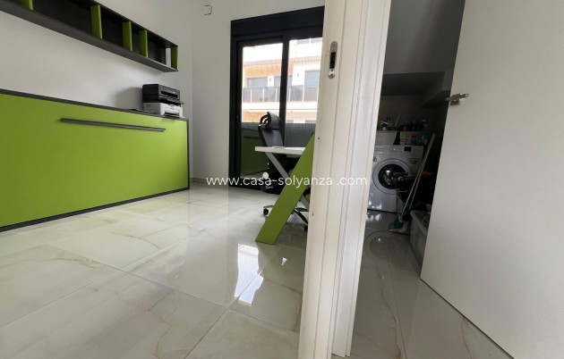 Revente - Villa - Orihuela Costa - Lomas de Cabo Roig
