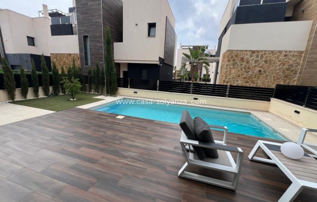 Revente - Villa - Orihuela Costa - Lomas de Cabo Roig