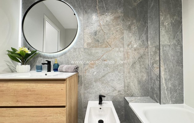 Revente - Appartement - Torrevieja - Playa de los Locos