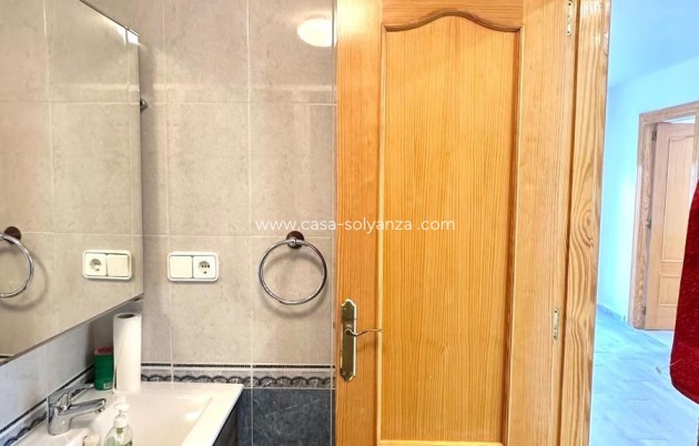 Revente - Maison de ville - Torrevieja - Carrefour