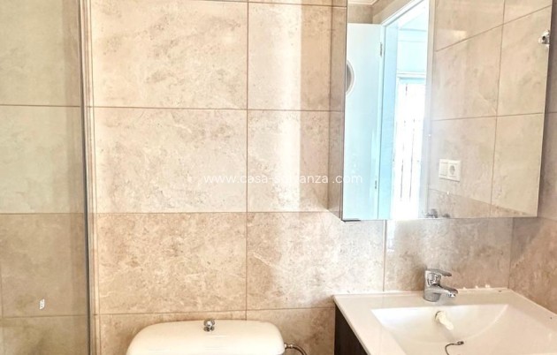 Revente - Maison de ville - Torrevieja - Carrefour